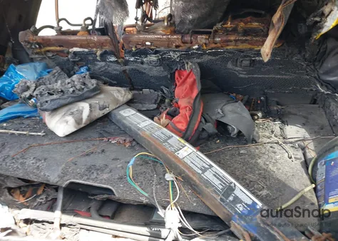 2006 Toyota 4Runner Limited V8 z USA, uszkodzony, nr VIN JTEBT17RX60061502